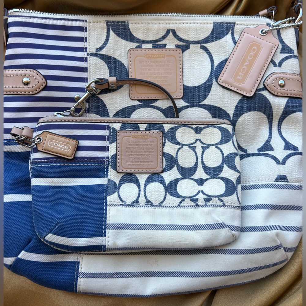 Coach Daisy Patchwork Hobo Bag 🐟